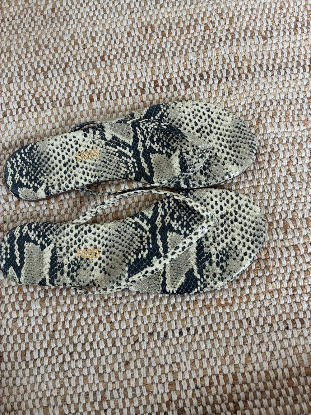 Size 10 Tkees Snake Print Flip Flop Sandals - Black & Cream